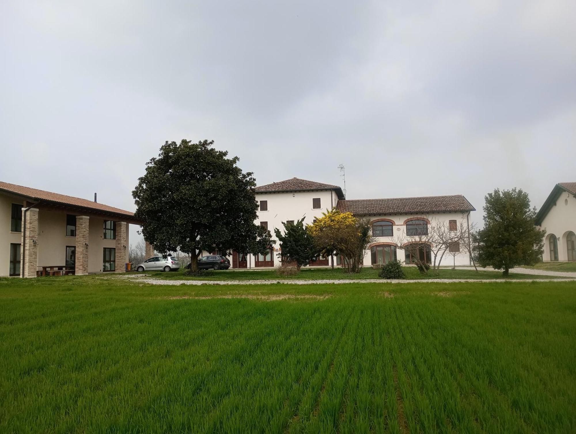 Agriturismo Trabucco カザーレ・スル・シーレ エクステリア 写真